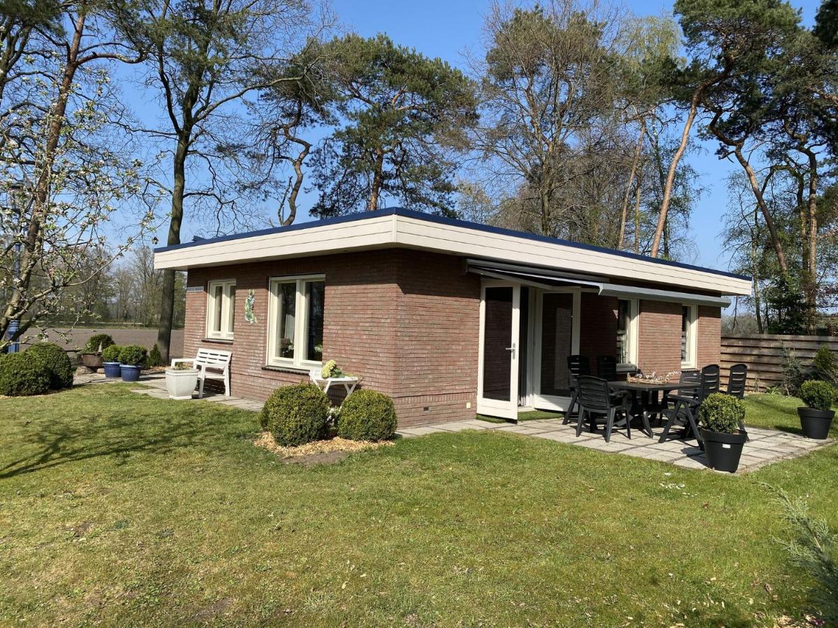 Holiday Home In Reutum Weerselo With Jacuzzi Beekdorp ภายนอก รูปภาพ
